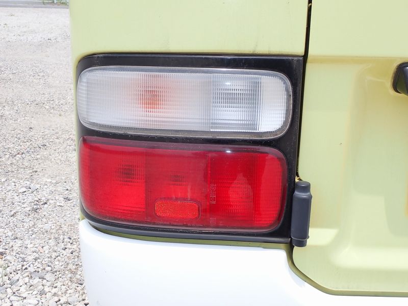 2002 Toyota Coaster KK-HZB40 (UW-6a98d87e5e5a4)[47]