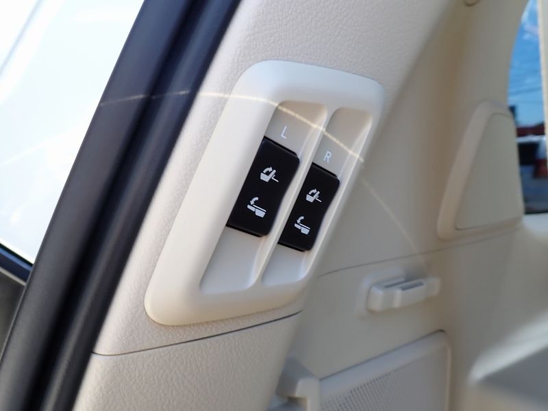 2022 Toyota Land Cruiser Prado 3BA-TRJ150W (UW-6a98d87ea55bf)[44]