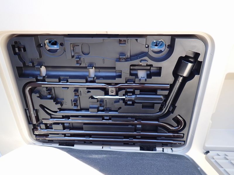 2022 Toyota Land Cruiser Prado 3BA-TRJ150W (UW-6a98d87ea55bf)[27]