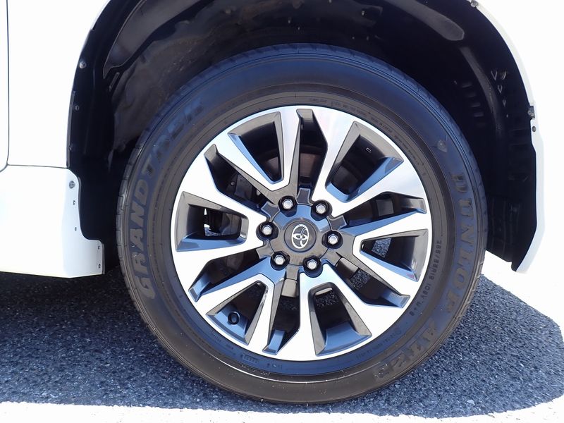 2022 Toyota Land Cruiser Prado 3BA-TRJ150W (UW-6a98d87ea55bf)[12]
