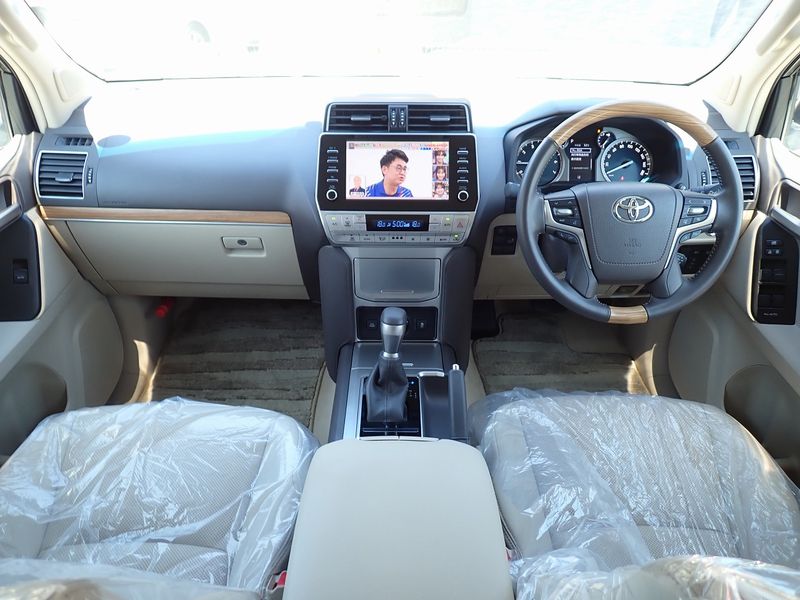 2022 Toyota Land Cruiser Prado 3BA-TRJ150W (UW-6a98d87ea55bf)[28]