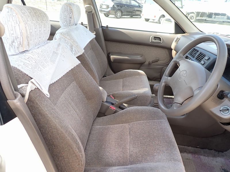 1997 Toyota Corolla E-EE111 (UW-6a98d87ee6491)[18]