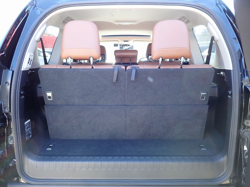2021 Toyota Land Cruiser Prado 3BA-TRJ150W (UW-6a98d87f3b1d5)[25]