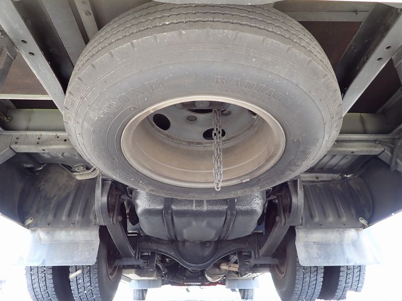 2000 Toyota Coaster KK-HZB40 (UW-6a98d88070177)[45]
