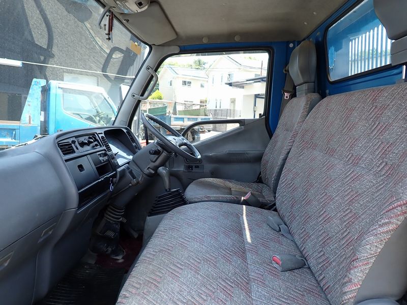 1996 Mitsubishi Canter KC-FE517BD (UW-6a98d88105417)[32]