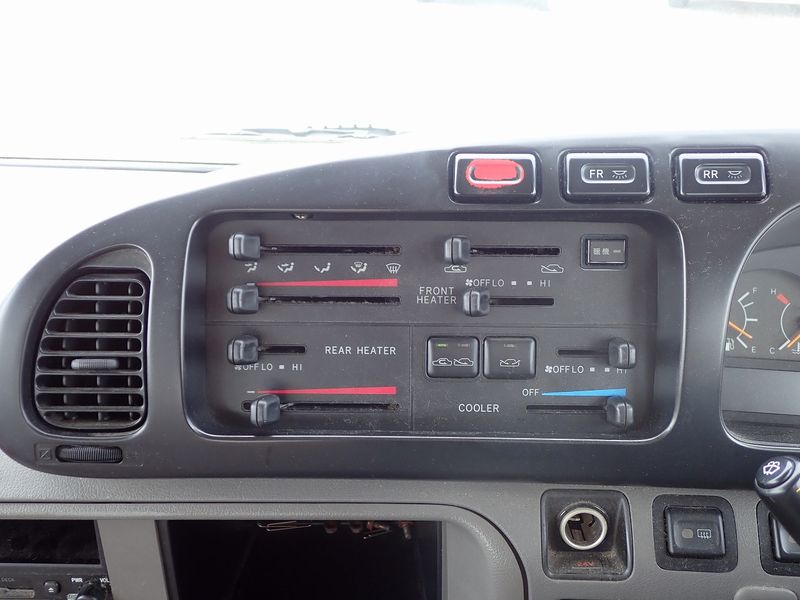 2006 Hino Liesse II PB-HZB50M (UW-6a98d88138d0a)[13]