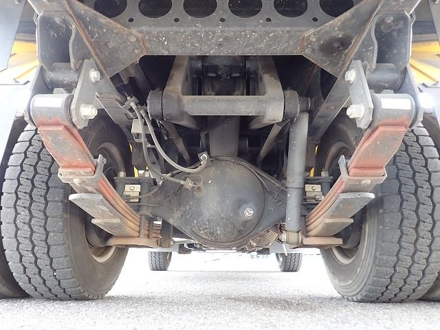 2011 Isuzu Elf Truck BKG-NJR85AD (UW-6a98d882a949b)[15]