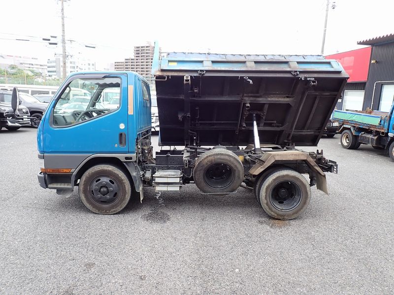 1998 Mitsubishi Canter KC-FE517BD (UW-6a98d8841a73b)[1]
