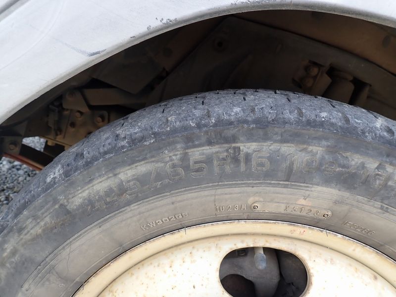 2004 Mitsubishi Canter KK-FE71CBD (UW-6a98d8849adcf)[31]
