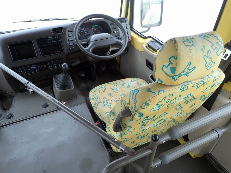 2000 Mitsubishi Rosa KK-BE63CE (UW-6a98d88713c25)[24]