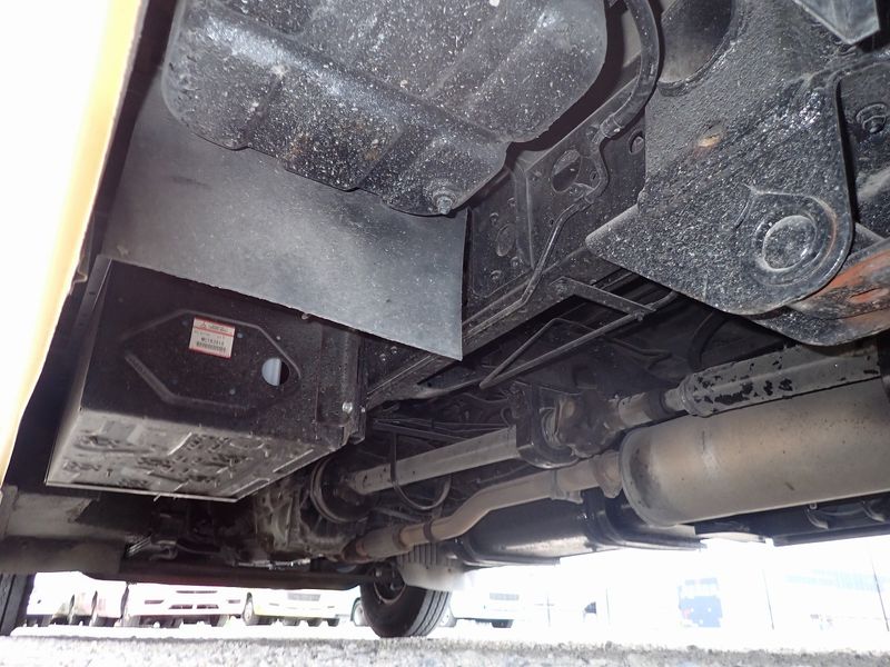2000 Mitsubishi Rosa KK-BE63CE (UW-6a98d88713c25)[54]