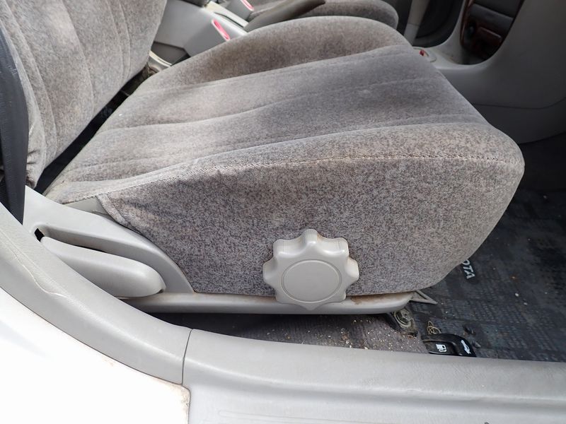 1999 Toyota Corolla GF-AE110 (UW-6a98d887e4ded)[31]