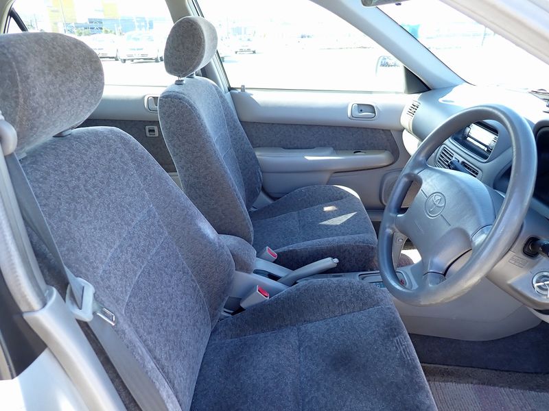 1998 Toyota Corolla GF-AE110 (UW-6a98d8894b8f8)[19]