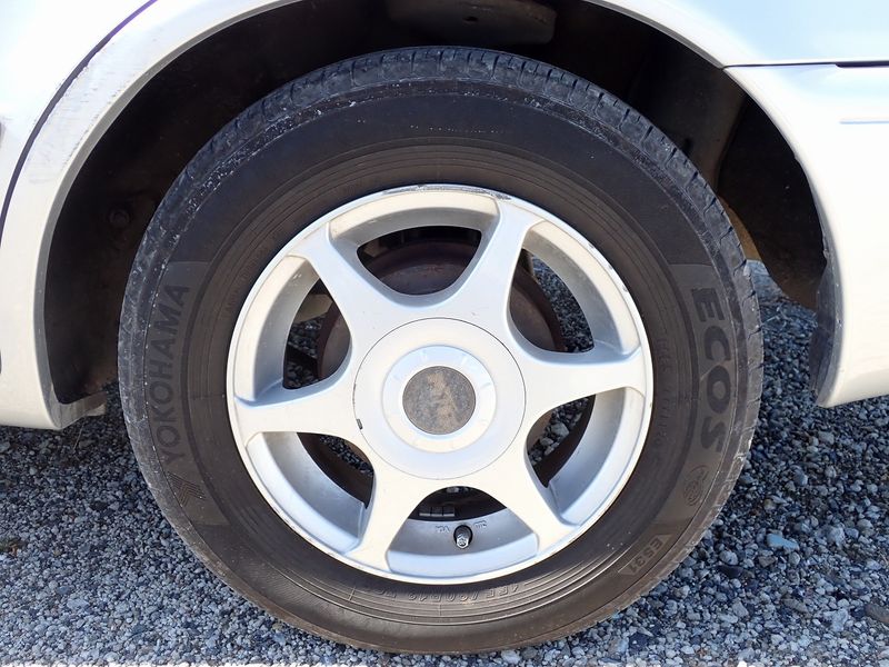 1998 Toyota Corolla GF-AE110 (UW-6a98d8894b8f8)[11]