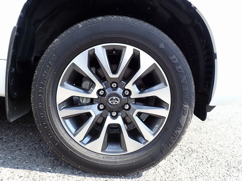 2022 Toyota Land Cruiser Prado 3BA-TRJ150W (UW-6a98d88be7ea5)[12]
