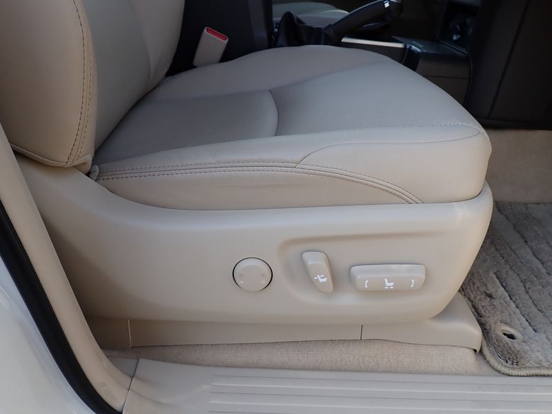2022 Toyota Land Cruiser Prado 3BA-TRJ150W (UW-6a98d88be7ea5)[29]