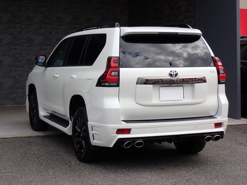 2022 Toyota Land Cruiser Prado 3BA-TRJ150W (UW-6a98d88cd68a3)[2]
