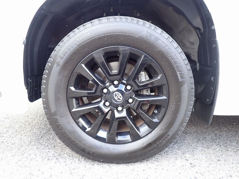 2022 Toyota Land Cruiser Prado 3BA-TRJ150W (UW-6a98d88cd68a3)[11]