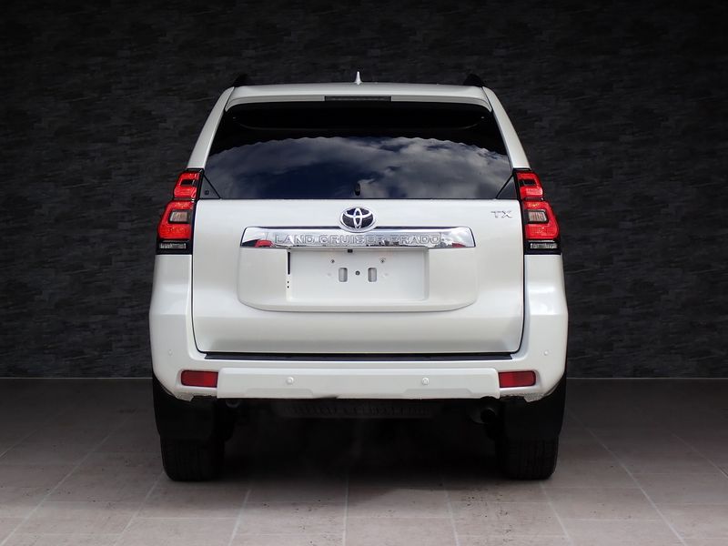 2023 Toyota Land Cruiser Prado 3BA-TRJ150W (UW-6a98d88d8548c)[3]