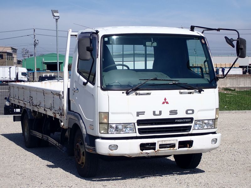 2005 Mitsubishi Fighter PA-FK71RG (UW-6a98d88e52822)[2]