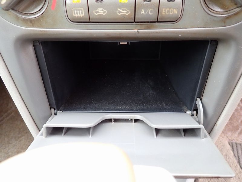 1998 Toyota Corolla E-AE110 (UW-6a98d892ee2fb)[36]