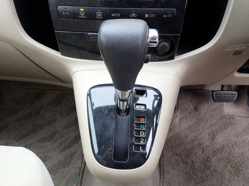 2003 Toyota Corolla Spacio UA-NZE121N (UW-6a98d893cc893)[34]