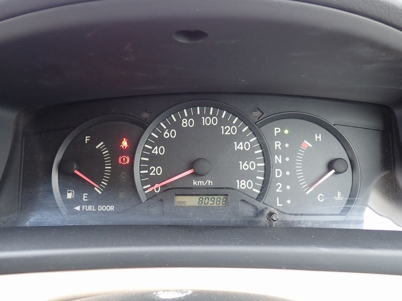 2003 Toyota Corolla Spacio UA-NZE121N (UW-6a98d893cc893)[35]