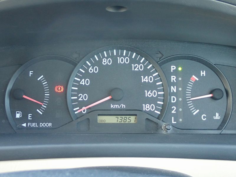 2003 Toyota Corolla Spacio TA-NZE121N (UW-6a98d89651eb7)[33]