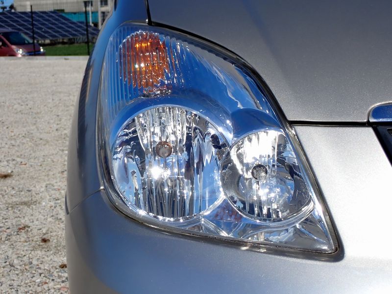 2003 Toyota Corolla Spacio TA-NZE121N (UW-6a98d89651eb7)[36]