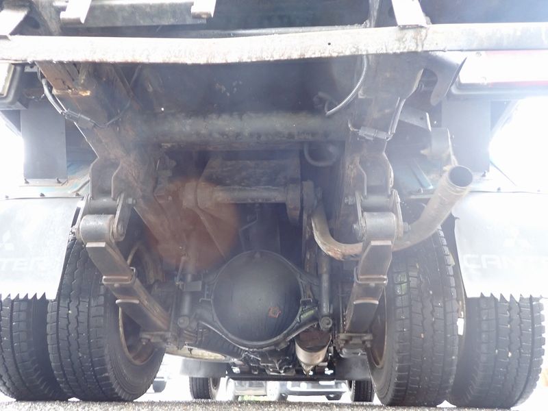 1995 Mitsubishi Canter U-FE517BD (UW-6a98d89a4c4af)[17]