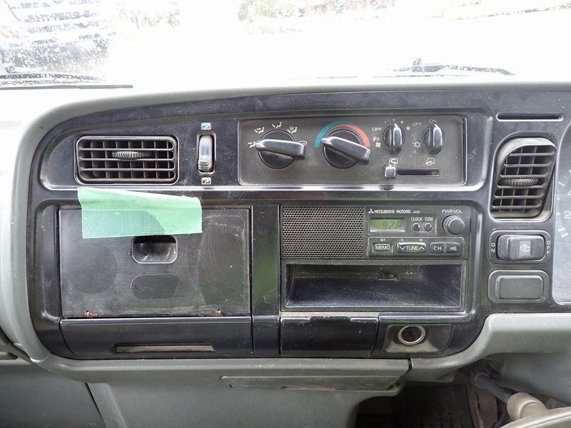 1995 Mitsubishi Canter U-FE517BD (UW-6a98d89a4c4af)[31]