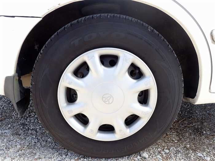 1999 Toyota Corolla Sedan GF-AE110 (UW-6a98d89b41cfa)[8]