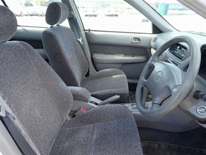 1999 Toyota Corolla Sedan GF-AE110 (UW-6a98d89b41cfa)[13]