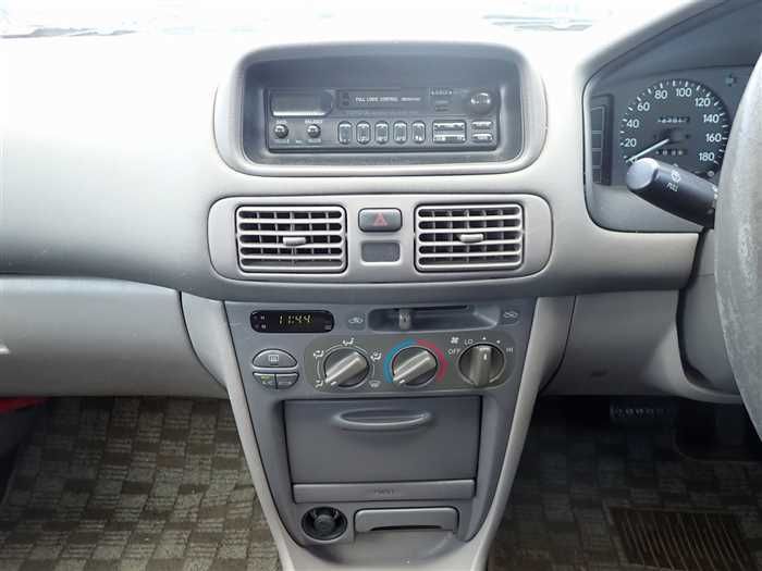 1999 Toyota Corolla Sedan GF-AE110 (UW-6a98d89b41cfa)[22]