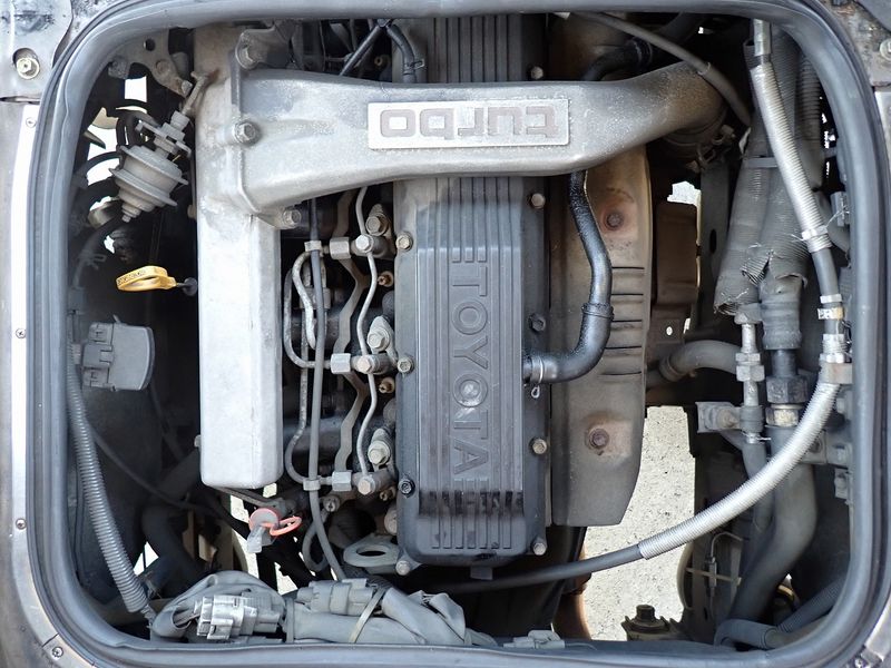 1993 Toyota Coaster U-HDB51 (UW-6a98d89dbe7f5)[39]