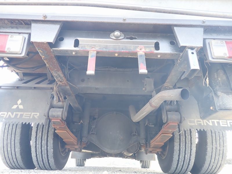 1995 Mitsubishi Canter U-FE507B (UW-6a98d89e78b2f)[17]