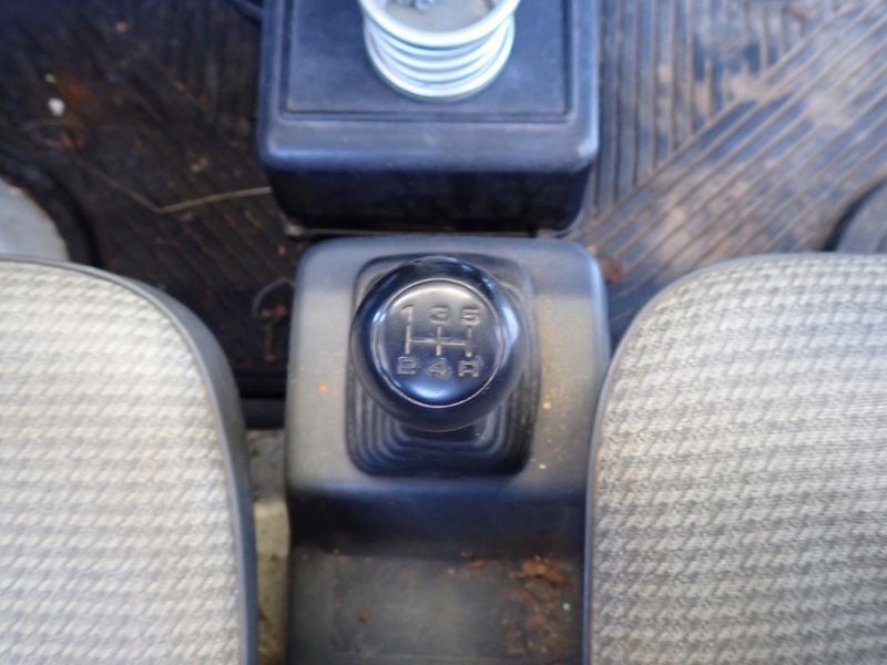 1995 Honda Acty Truck V-HA3 (UW-6a98d8a2430c7)[30]