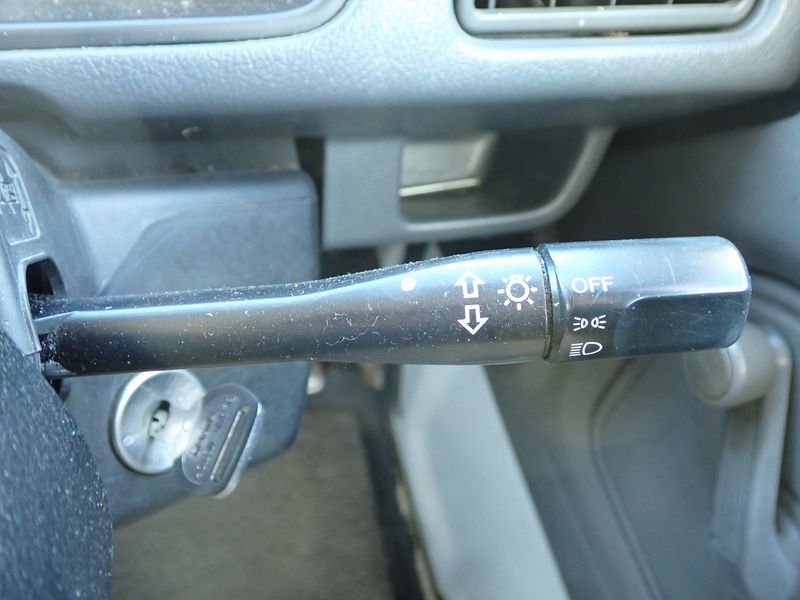 1997 Honda Acty Truck V-HA3 (UW-6a98d8a585680)[25]