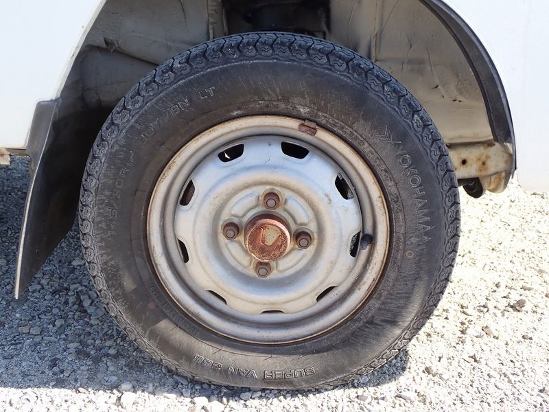 1997 Honda Acty Truck V-HA3 (UW-6a98d8a585680)[8]
