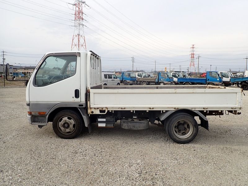 1996 Mitsubishi Canter KC-FE507B (UW-6a98d8a670f84)[1]