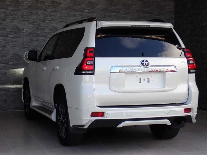 2021 Toyota Land Cruiser Prado 3BA-TRJ150W (UW-6a98d8a729207)[2]