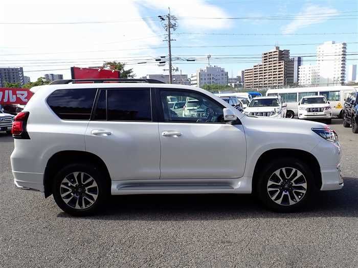 2021 Toyota Land Cruiser Prado 3BA-TRJ150W (UW-6a98d8a729207)[5]