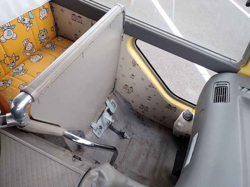 2010 Hino Liesse II BDG-XZB40M (UW-6a98d8a932759)[20]