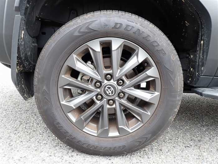 2025 Toyota Land Cruiser 3DA-GDJ250W (UW-6a98d8ab81bd5)[8]