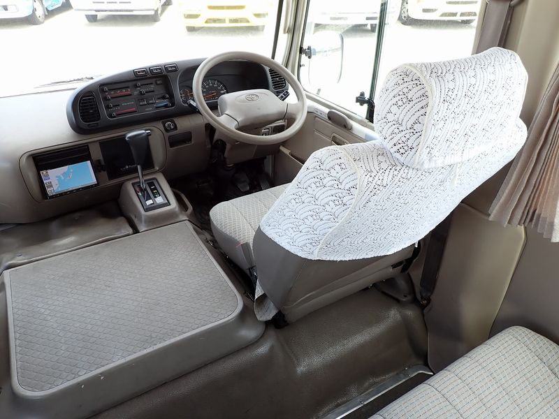 2000 Toyota Coaster KK-HZB40 (UW-6a98d8ad94c47)[26]