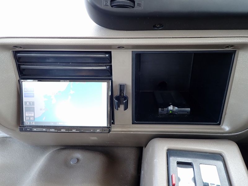 2000 Toyota Coaster KK-HZB40 (UW-6a98d8ad94c47)[17]