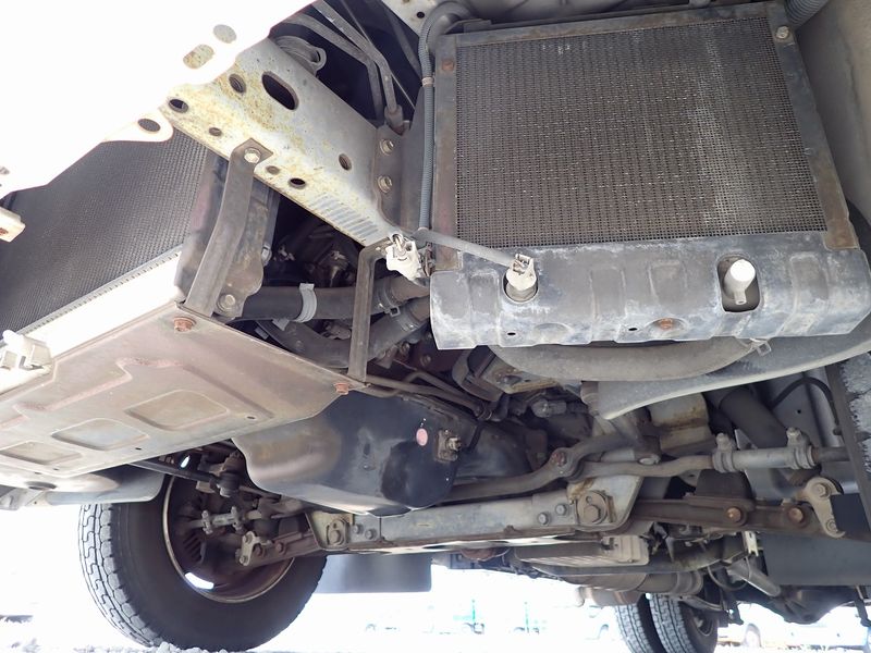 2000 Toyota Coaster KK-HZB40 (UW-6a98d8ad94c47)[48]