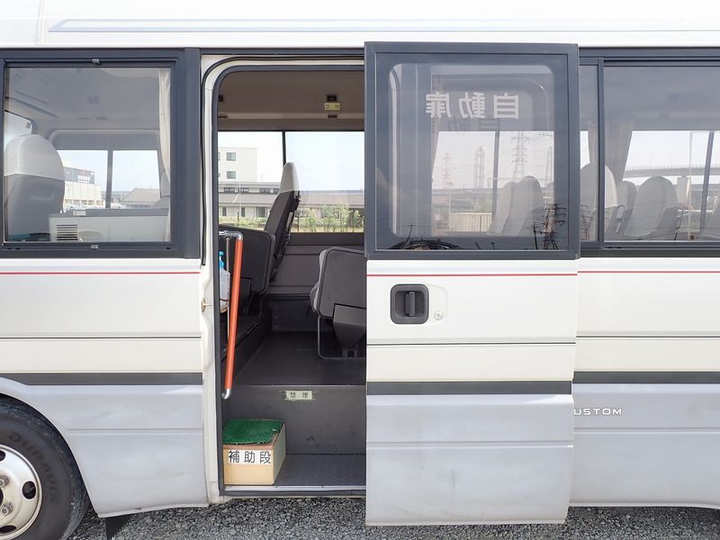 1996 Mitsubishi Rosa KC-BE459F (UW-6a98d8af9357f)[24]