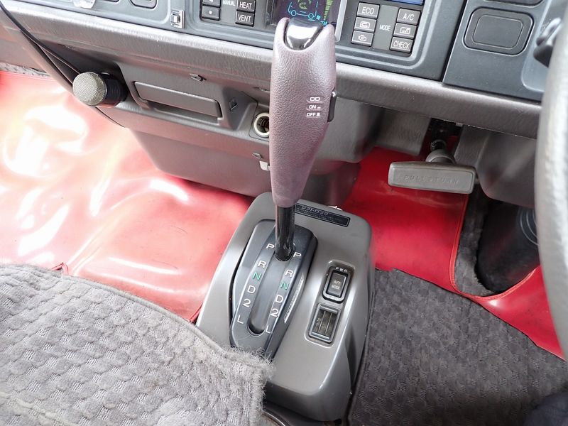 1996 Mitsubishi Rosa KC-BE459F (UW-6a98d8af9357f)[18]