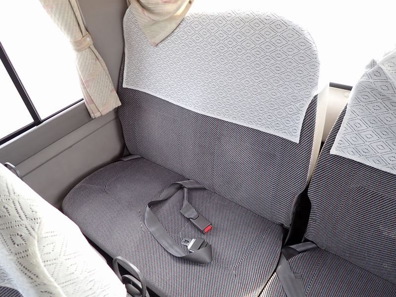 1996 Mitsubishi Rosa KC-BE459F (UW-6a98d8af9357f)[30]